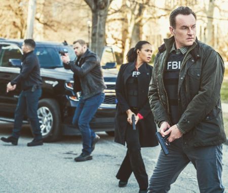 The 52 year actor, Julian McMahon is the star of series FBI: Most Wanted.